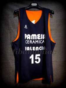 2003 ULEB Cup Champions Valencia Basket Víctor Luengo Training Jersey – Reverse Front
