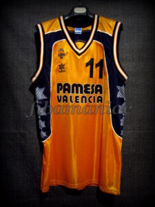 2001 European Cup Winners’ Cup Semifinals Valencia Basket Nacho Rodilla Jersey - Front