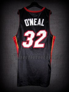 2006 NBA Finals Champions Miami Heat Shaquille O'Neal Jersey - Back