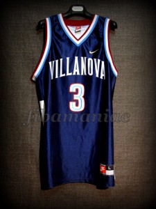 1996/1997 Freshman Season Villanova Wildcats Tim Thomas Jersey - Front