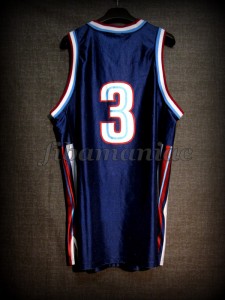 1996/1997 Freshman Season Villanova Wildcats Tim Thomas Jersey - Back