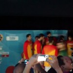 The "spaniards" crossing challenging looks to the Lithuania players while they pass