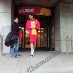 Pau Gasol. I'm not the person of the photo. I took the picture before the signing moment because I was alone.
