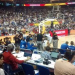 Great seat for the second half and with live stats included hehe. Near of Dirk and the spanish speakers to my left. Also I tried to get information of the turkish reporter but the english is not my field by the moment hehe. Another anecdote: Do you see the "yellow man" on the corner of the court? Two seats to the right is Kevin Durant