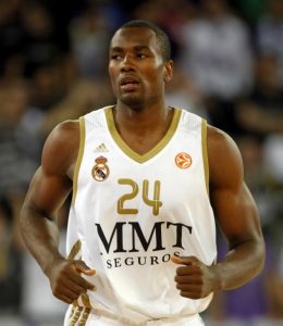 Serge in action with the jersey