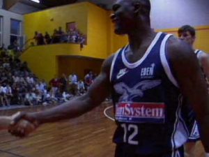 Dominique in action with a similar jersey