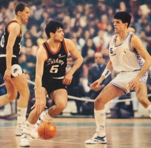 Alessandro is the son of Ferdinando Gentile. A true shooter who started his career at only 15 years old in his native Caserta. Years later he reached many finals in european competitions with his clubs and he also reached the gold medal game at the 1991 Eurobasket