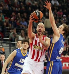 Vassilis in action with the jersey