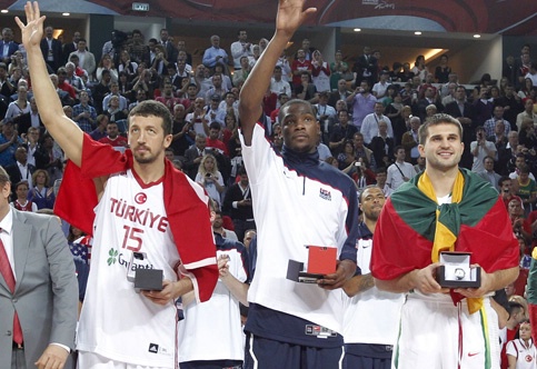 Turkoglu was selected for the All-Tournament Team alongside Kevin Durant, Linas Kleiza, Luis Scola and Milos Teodosic