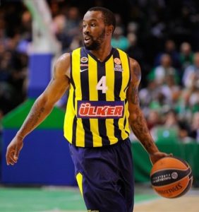 Bo McCalebb in action during an Euroleague game. Fenerbahce was not successful in the Euroleague but was the Turkish League champion