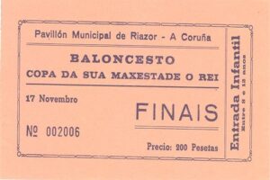 The tournament was played in some Galician cities but the final game was played in A Coruña. I could say I was there but I was too young. My first experiences in Riazor were with the "Super Depor"