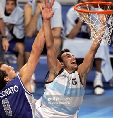 The next season Marconato was named 2000 Italian Cup MVP. Also got a silver olympic medal in Athens 2004 between other achievements