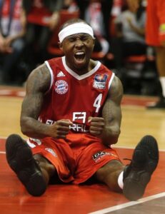 Rice in action with the jersey. Tyrese averaged 15'8 ppg and he was selected for the All-Bundesliga Team