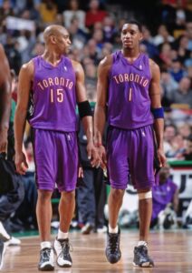 Vince Carter & Tracy McGrady wearing a similar shorts during the 1999/2000 season