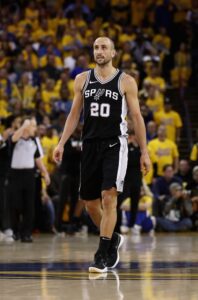 Ginóbili wearing the jersey during his last NBA game