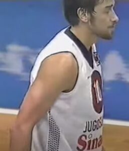 Marko Jaric in action with the jersey. Marko led the champion team in assists