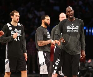 The item is different to the official practice wear but it's cool anyway