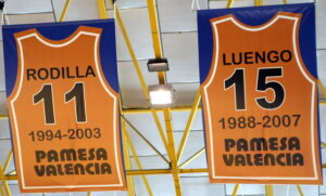 Nacho Rodilla has his number 11 retired by Valencia Basket